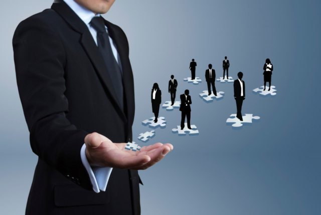 The current headhunting service in Vietnam is developing rapidly